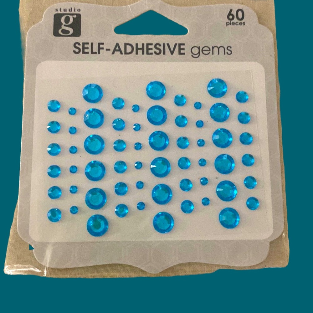 FREE ADD ON ITEM!!! STUDIO G NWOT 60 piece Self-Adhesive Gems, Aqua. - Picture 1 of 6